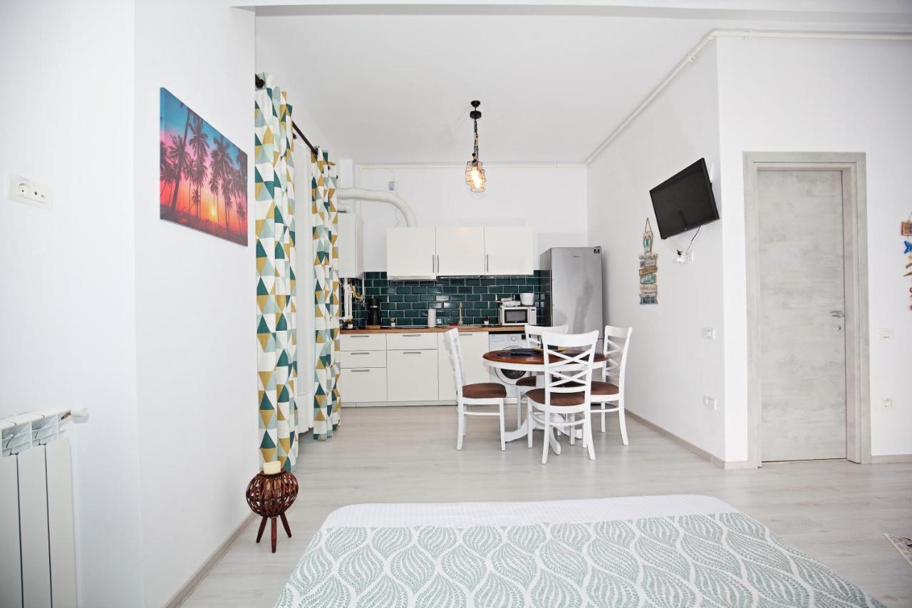 Beach Breeze Residence Năvodari Esterno foto